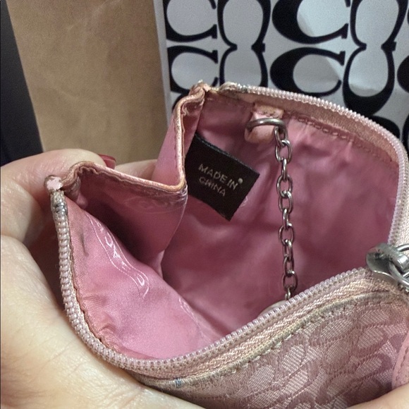 Coach Blush Pink Key & Card Holder - Picture 8 of 8